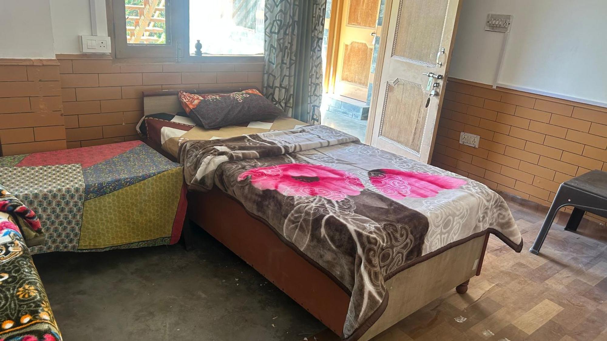 Sunface Homestay 马拉里 外观 照片